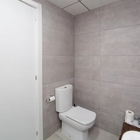 乐特莱特百斯威特旅馆 招待所 3*